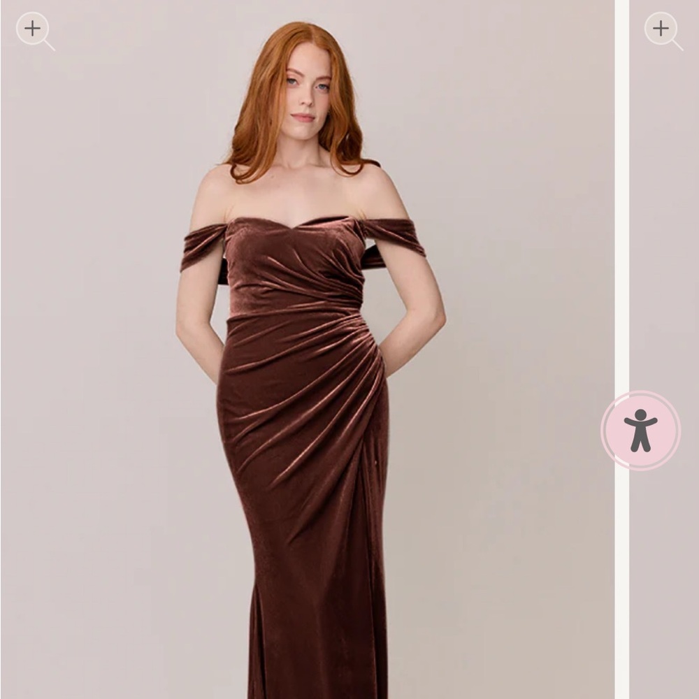 Revelry Ariel Convertible Off-Shoulder Velvet Gown in Mahogany